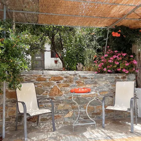 Paradise Found - A Greek Retreat With The View Сasa de vacaciones *